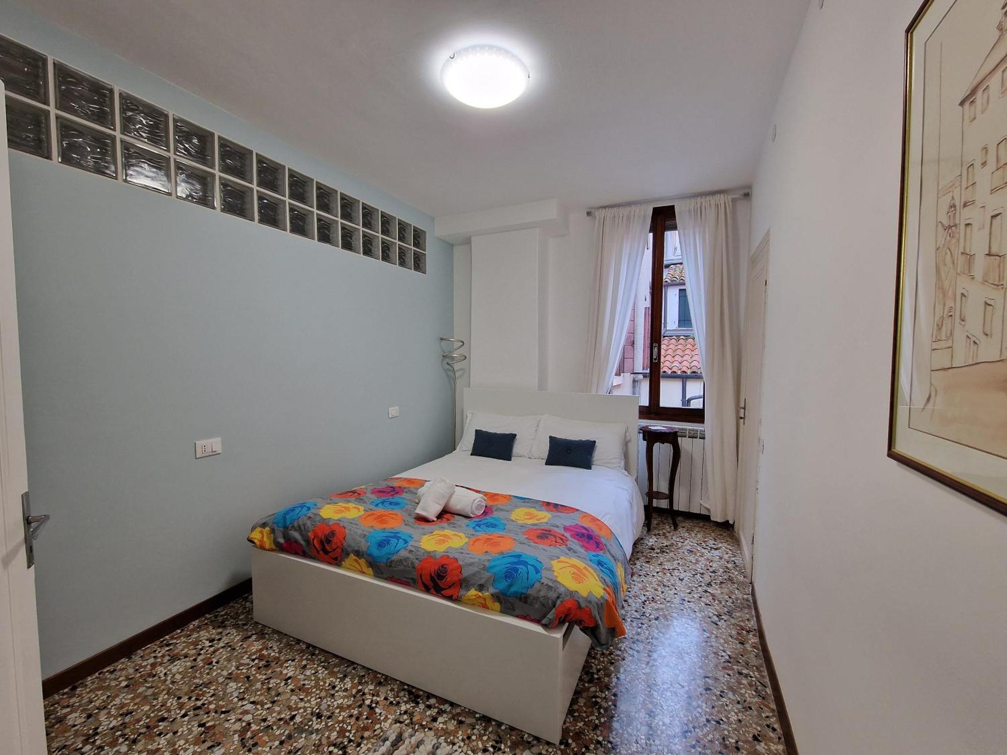 Veneziacentopercento La Forcola Apartment, Next To Rialto Bridge Ngoại thất bức ảnh