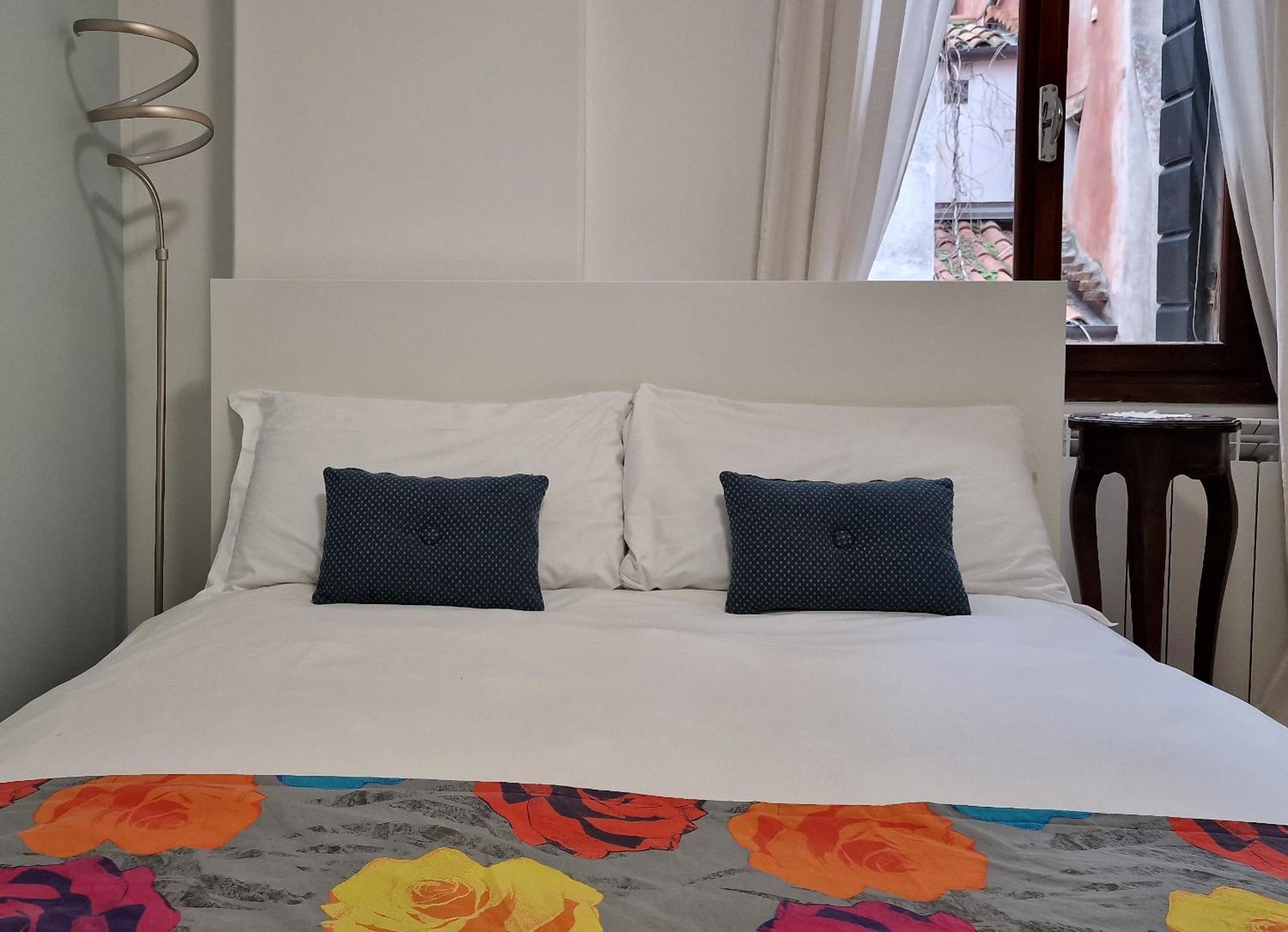 Veneziacentopercento La Forcola Apartment, Next To Rialto Bridge Ngoại thất bức ảnh