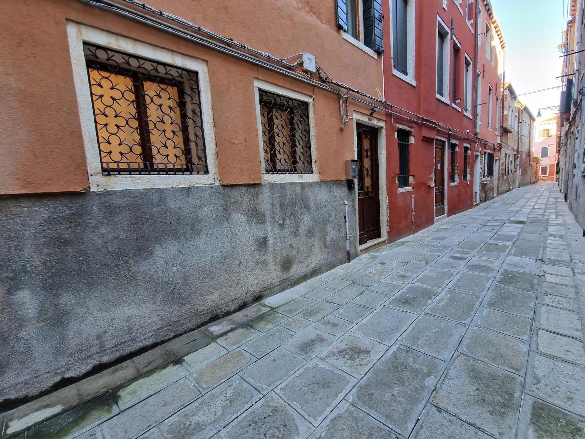 Veneziacentopercento La Forcola Apartment, Next To Rialto Bridge Ngoại thất bức ảnh